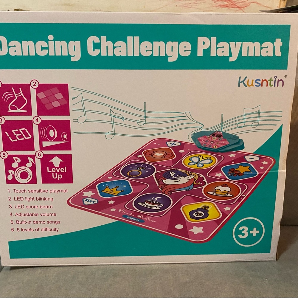 Dancing Challenge Playmat - Pink